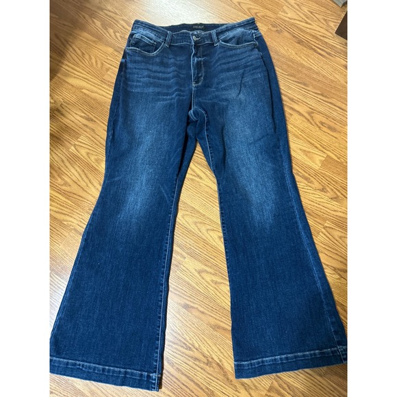 Judy Blue Denim - Judy Blue Flare Jeans Womens 18W Dark Wash Stretch Denim JB82637DK-CO-PL